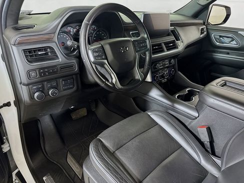 Used 2021 Chevrolet Tahoe Z71 w/ Z71 Signature Package AWD/4WD image 7