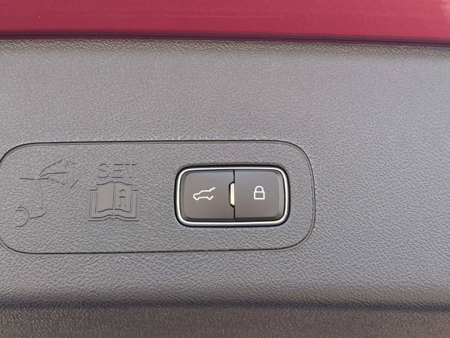 New 2027 Lincoln Aviator AWD image 13
