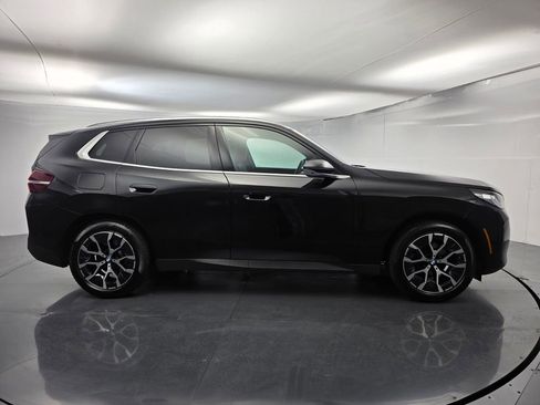 Used 2025 BMW X3 xDrive30i w/ Premium Package AWD/4WD image 3