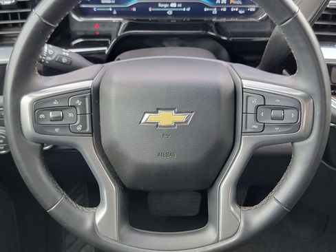 Certified 2023 Chevrolet Silverado 1500 LT w/ Z71 Off-Road Package AWD/4WD image 27