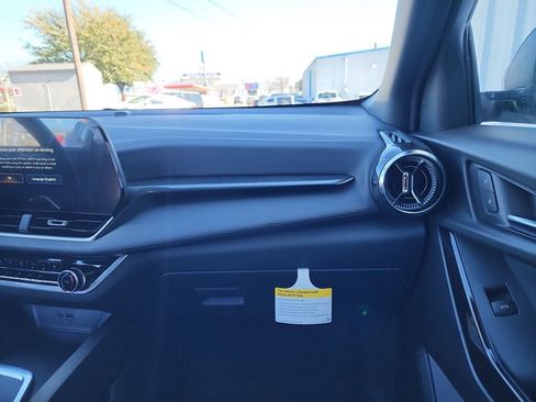 New 2026 Chevrolet Equinox LT image 19