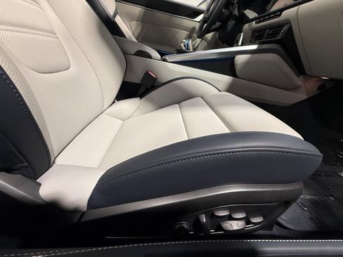 Used 2026 Porsche 911 Targa 4 GTS AWD/4WD image 79