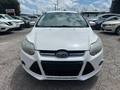 Used 2013 Ford Focus Titanium FWD image 2