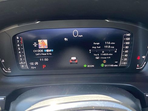 Used 2025 Honda Pilot Elite image 28