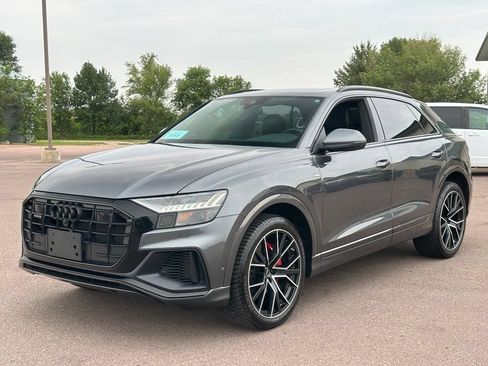 Used 2023 Audi Q8 Premium Plus w/ Premium Plus Package AWD/4WD image 4