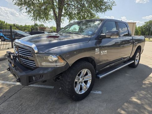 Used 2017 RAM 1500 Sport w/ Convenience Group AWD/4WD image 5