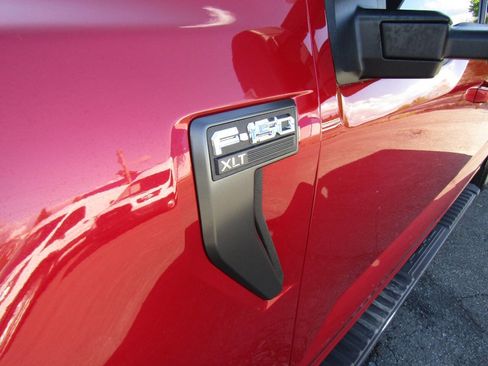 Used 2022 Ford F150 XLT w/ Equipment Group 302A High AWD/4WD image 35