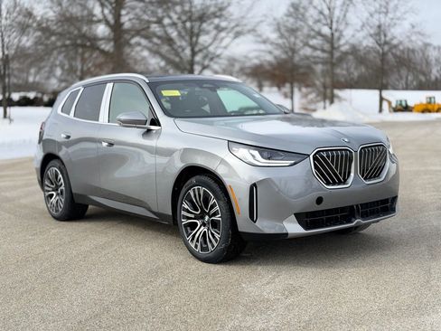 New 2026 BMW X3 xDrive30 w/ Premium Package image 8