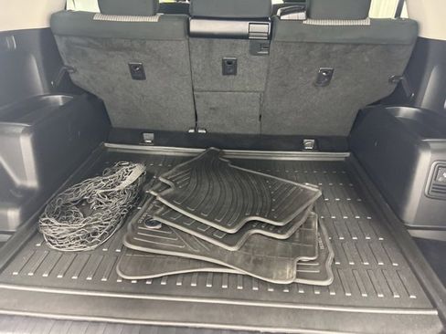 Used 2016 Toyota 4Runner SR5 image 9