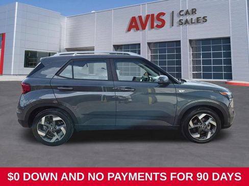 Used 2025 Hyundai Venue SEL FWD image 5