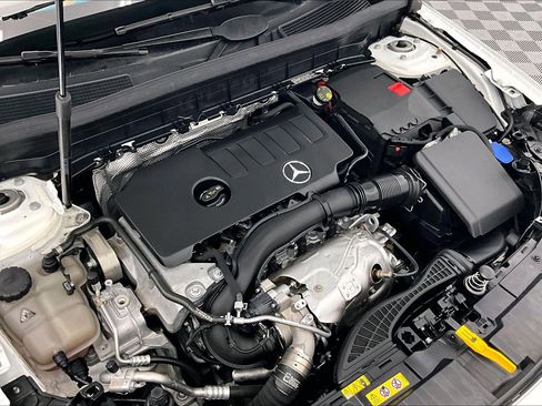 Certified 2023 Mercedes-Benz GLB 250 4MATIC image 30