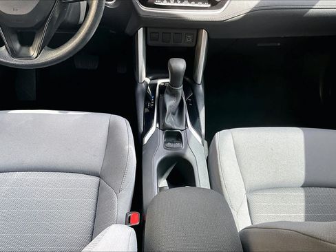 Used 2023 Toyota Corolla Cross AWD Hybrid image 17