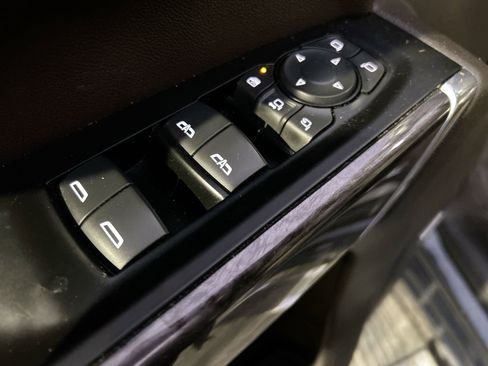 Used 2020 Chevrolet Silverado 2500 LTZ image 15