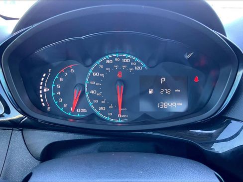 Used 2021 Chevrolet Spark ACTIV image 25