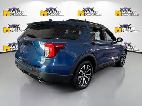 Used 2023 Ford Explorer ST-Line w/ Class IV Trailer Tow Package AWD/4WD image 4
