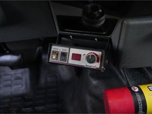 Used 2013 Ford F450 XL w/ Snow Plow Prep Pkg image 24