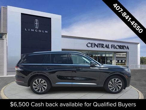 New 2025 Lincoln Aviator 2WD w/ Equipment Group 101A image 3