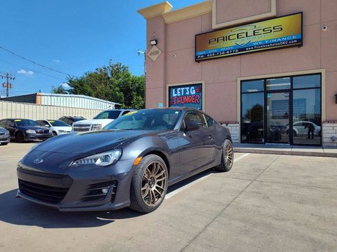 Used 2018 Subaru BRZ Limited w/ Popular Package #3 RWD image 8