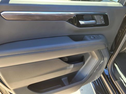 New 2026 Chevrolet Suburban LS w/ LPO, Dark Essentials Package image 8