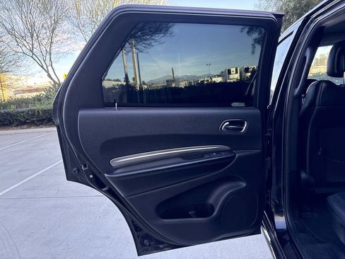 Used 2017 Dodge Durango GT w/ Nav & Power Liftgate Group image 11