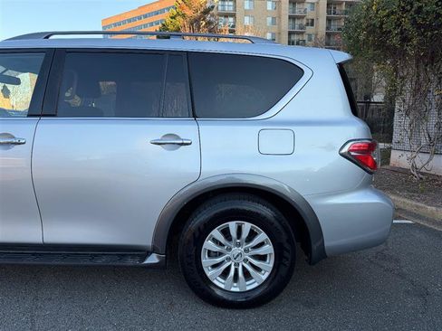 Used 2019 Nissan Armada SV w/ Driver Package RWD image 12