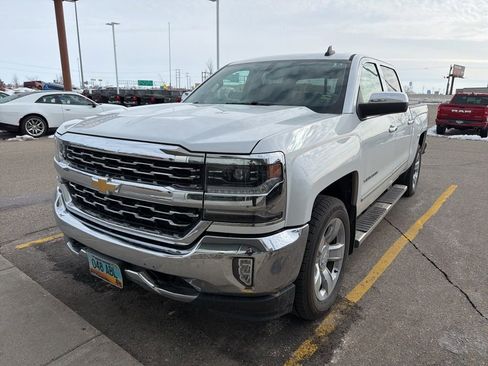 Used 2018 Chevrolet Silverado 1500 LTZ w/ Sport Package image 12
