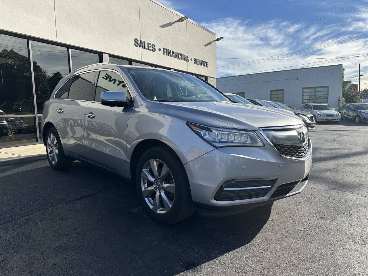 Used 2016 Acura MDX w/ Advance Package AWD/4WD image 2