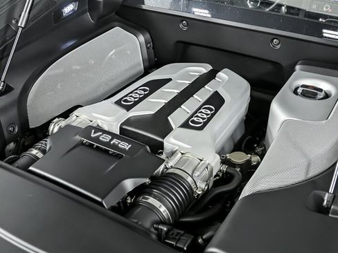 Used 2011 Audi R8 V8 AWD/4WD image 12