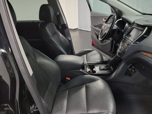 Used 2019 Hyundai Santa Fe XL SE w/ SE Premium Package 02 FWD image 24