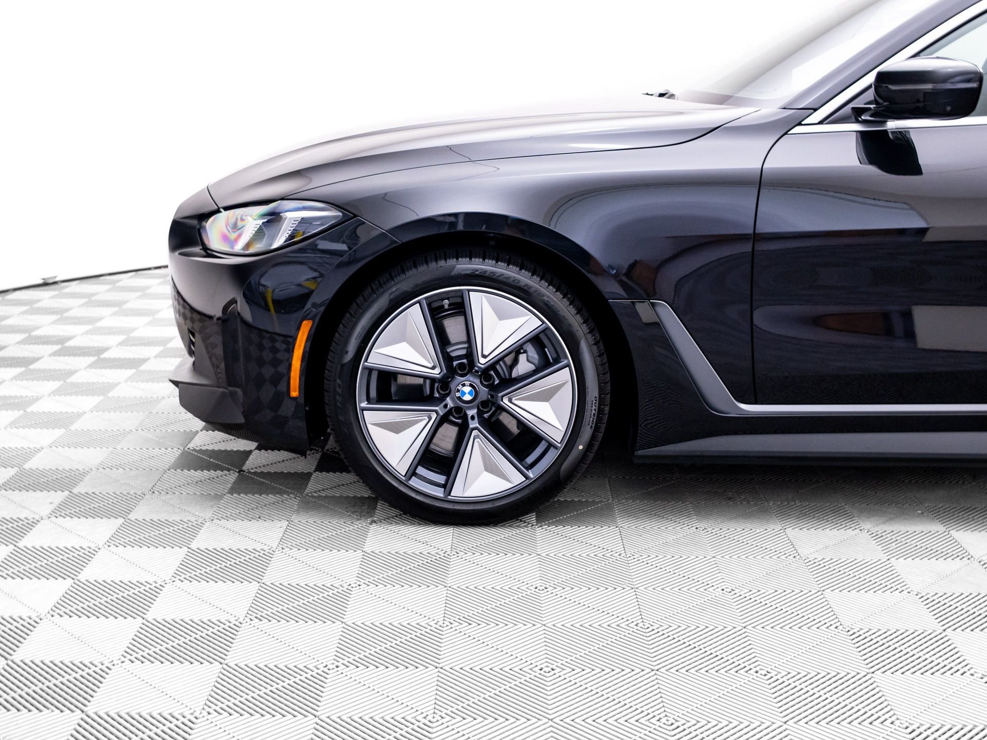 New 2026 BMW i4 xDrive40i w/ Premium Package AWD/4WD image 35