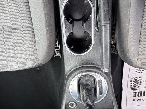 Used 2012 Volkswagen Beetle 2.5 FWD image 20