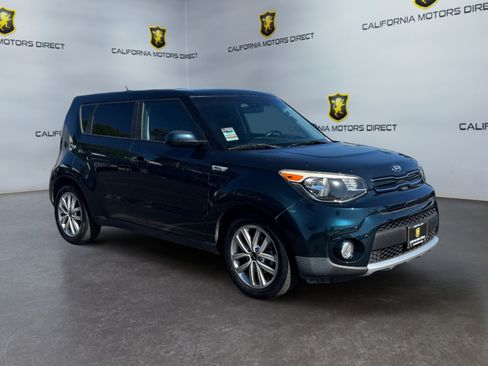 Used 2018 Kia Soul + w/ Audio Package FWD image 7