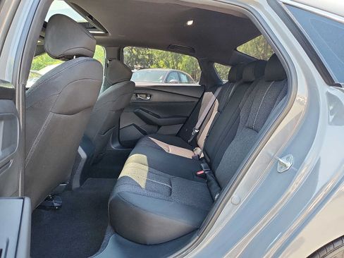 Used 2023 Honda Accord Sport image 10