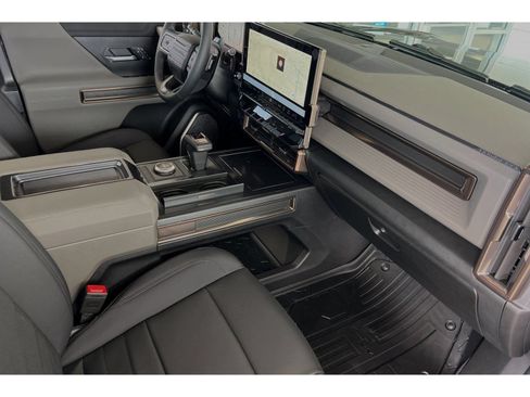 New 2025 GMC Hummer EV 3X AWD/4WD image 14