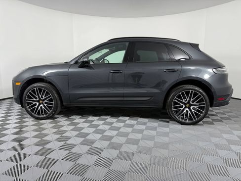 Certified 2026 Porsche Macan AWD/4WD image 2