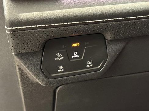 New 2026 Volkswagen Atlas SEL Premium R-Line AWD/4WD image 18