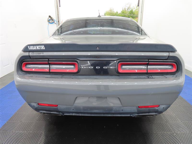 Used 2019 Dodge Challenger R/T Scat Pack w/ Shaker Package RWD image 5