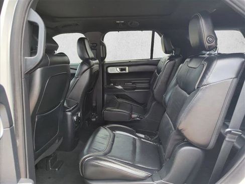 Used 2020 Ford Explorer ST w/ Premium Technology Package AWD/4WD image 19