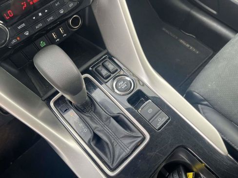 Used 2024 Mitsubishi Eclipse Cross SE AWD/4WD image 27