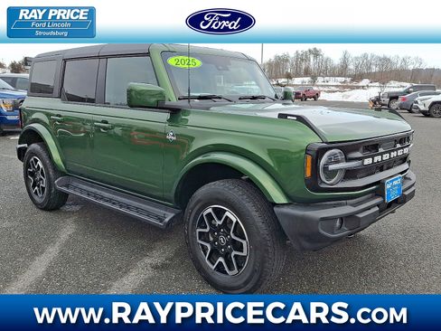 Certified 2025 Ford Bronco Outer Banks image 1