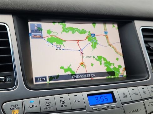 Used 2009 Hyundai Genesis 3.8 w/ Technology Pkg 4 image 17