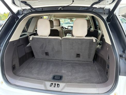 Used 2020 Lincoln Aviator Reserve w/ Elements Package Plus RWD image 12