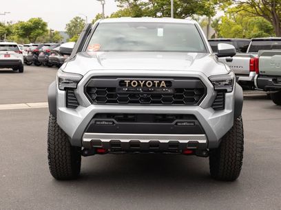 New 2025 Toyota Tacoma Trailhunter