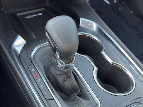 Certified 2023 Chevrolet Traverse LT w/ LT Premium Package image 18