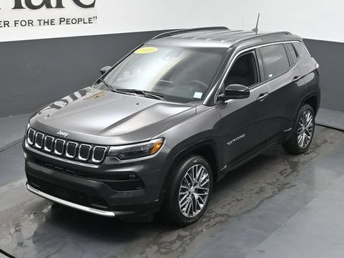 Used 2023 Jeep Compass Limited w/ Elite Group AWD/4WD image 46