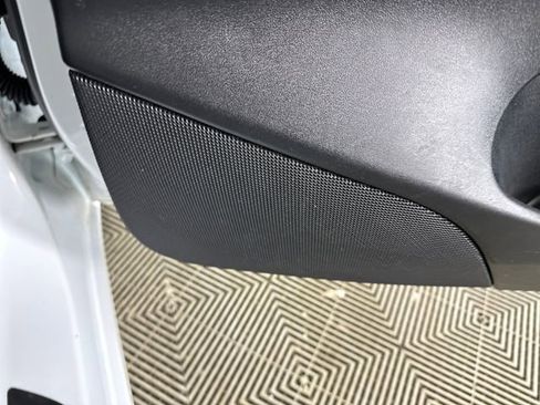 Used 2022 Tesla Model 3 Long Range image 28