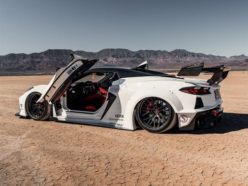 Used 2023 Chevrolet Corvette Stingray Preferred Conv w/ Z51 Performance Package RWD image 32