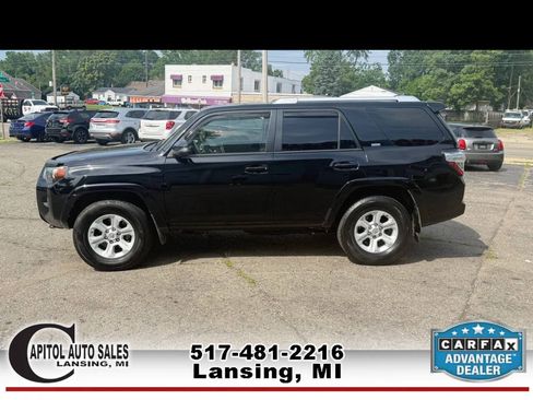 Used 2016 Toyota 4Runner SR5 Premium AWD/4WD image 5