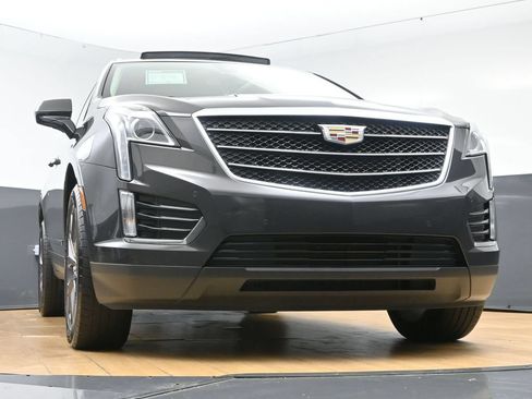 Used 2018 Cadillac XT5 Luxury w/ LPO, Black Ice Package AWD/4WD image 54