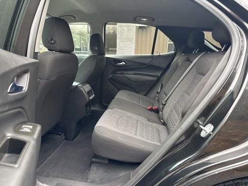Used 2022 Chevrolet Equinox LT image 25